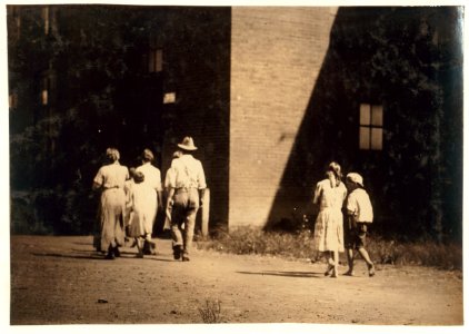 Going back to work. Youngest boy is Richard Millsap. The family record in bible says he is 11 years old - born Jan 22, 1903 (doubtful), and father says 12 years old. He appears to be under 9. Works LOC nclc.02927