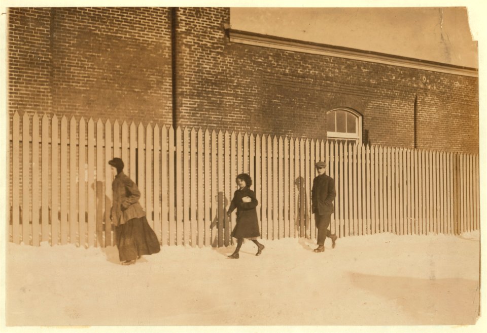 Going home Saturday noon, Jan 6., from Nashawena, Nonquitt and Manomet Mills. Many of these smallest ones said, 'Working in these mills.' LOC nclc.02516
