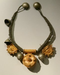 Gold silver necklace Segou Quai Branly 75.8139