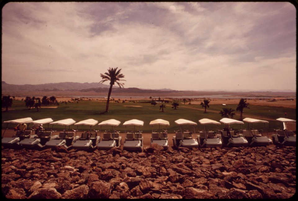 Golf-club-on-the-lake-at-lake-havasu-city-may-1972 7136484891 o