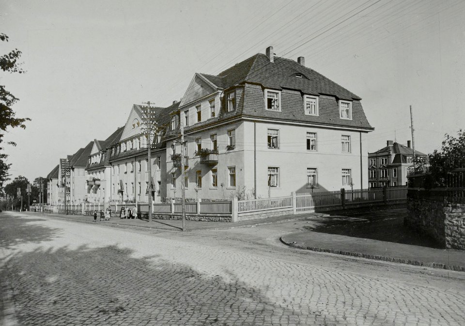 Gorbitz (Dresden-Gorbitz), Kesselsdorfer Straße 165, 167, 169, 171, 173. Blick nach Südost