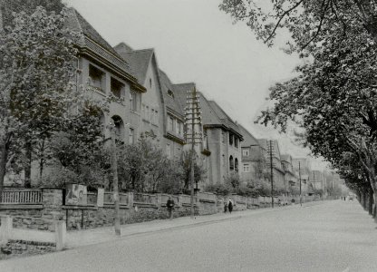 Gorbitz (Dresden-Gorbitz), Kesselsdorfer Straße 165, 167, 169, 171, 173, 175. Blick nach Westen photo