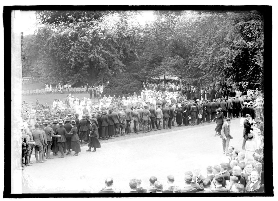Gordon party for wounded men at White House, (6-8-21) LCCN2016845405