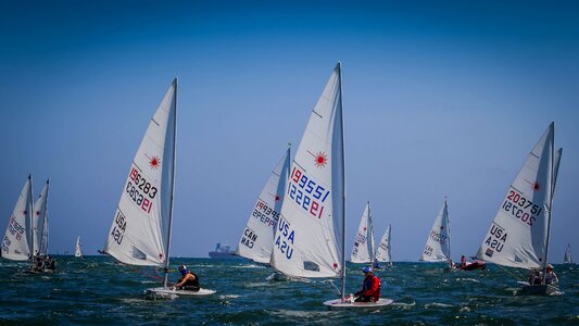 Race boat sea photo