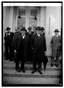 Gov. Parker & Atty. Gen'l. Coco, 11-20-22 LCCN2016846914