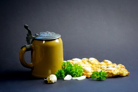 Krug baked selberbacken