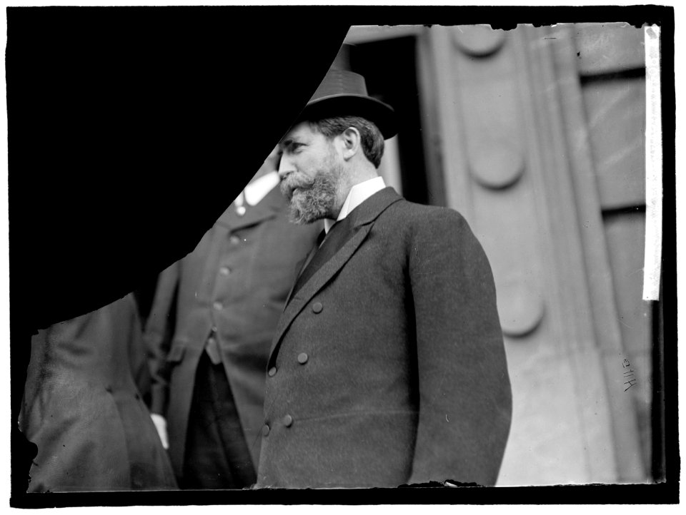 GOVERNOR (Charles Evans Hughes) LCCN2016863784