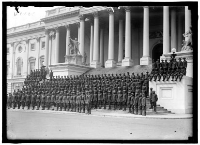 FIRST DIVISION, A.E.F. AMERICAN EXPIDITIONARY FORCES. MILITARY POLICE AT CAPITOL LCCN2016870449