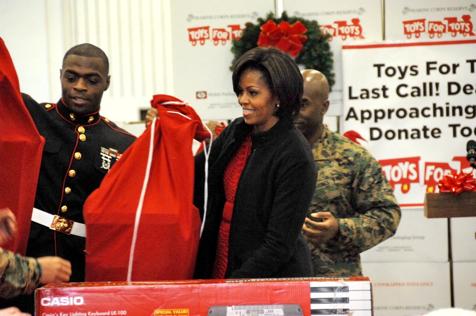 First Lady helps Toys for Tots DVIDS350738