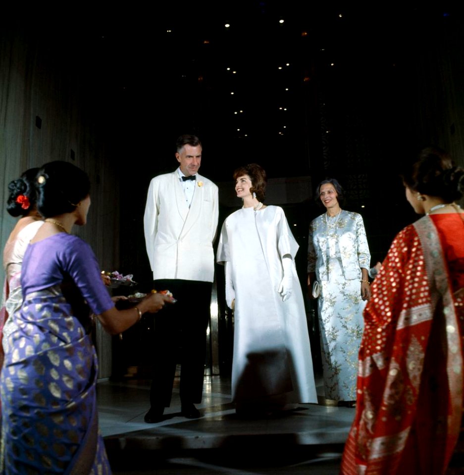 First Lady Jacqueline Kennedy at US Embassy in New Delhi (2)