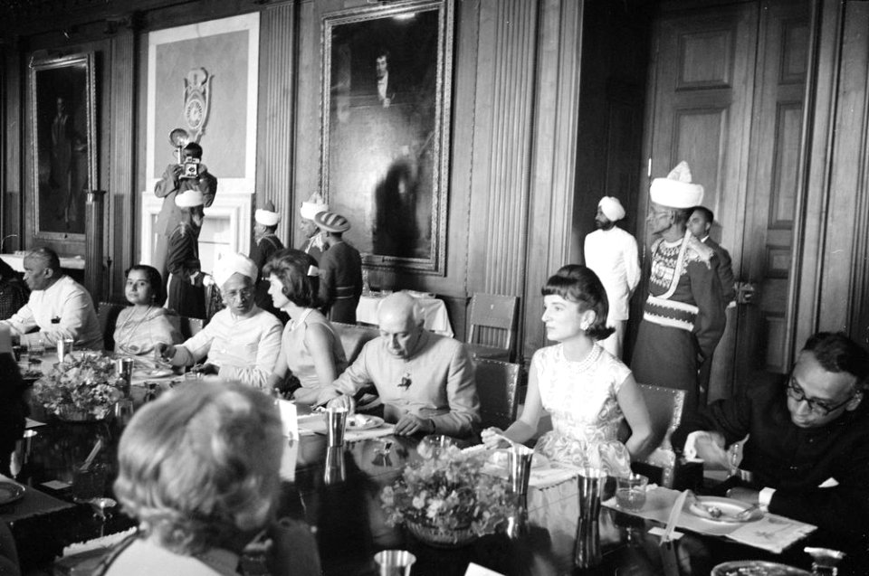 First Lady Jacqueline Kennedy Attends Lunch at Residence of President Rajendra Prasad (2)