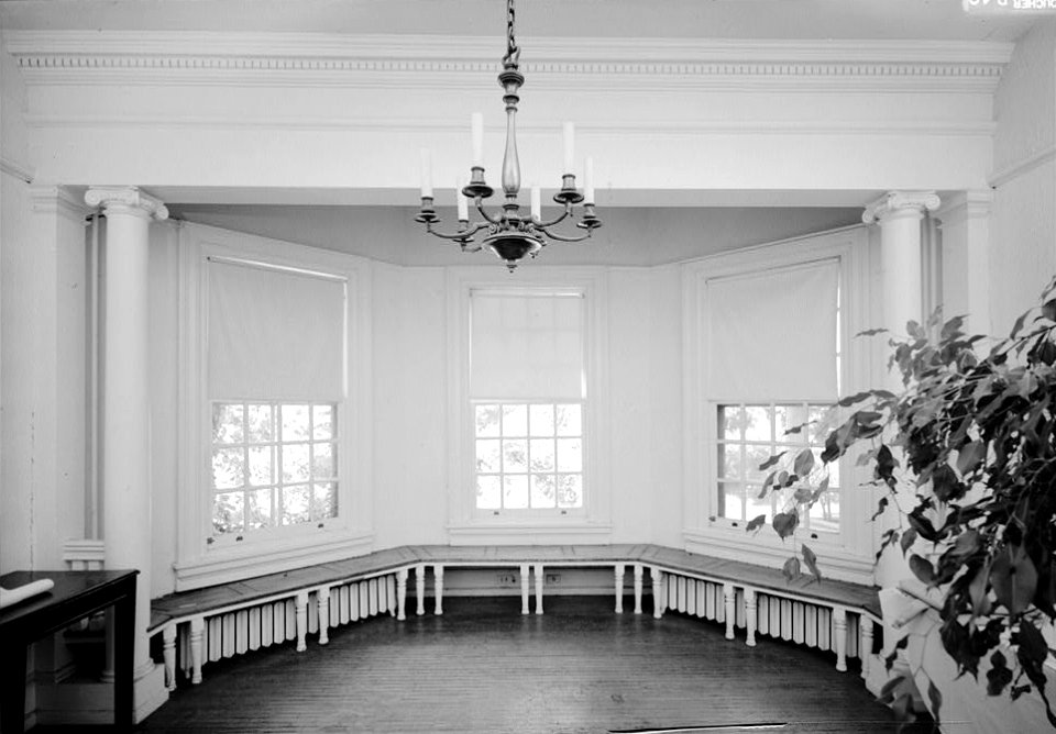First floor center room with bay Ridgeland Mansion