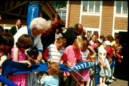 First Lady Barbara Bush (1925-2018) (40646835225)