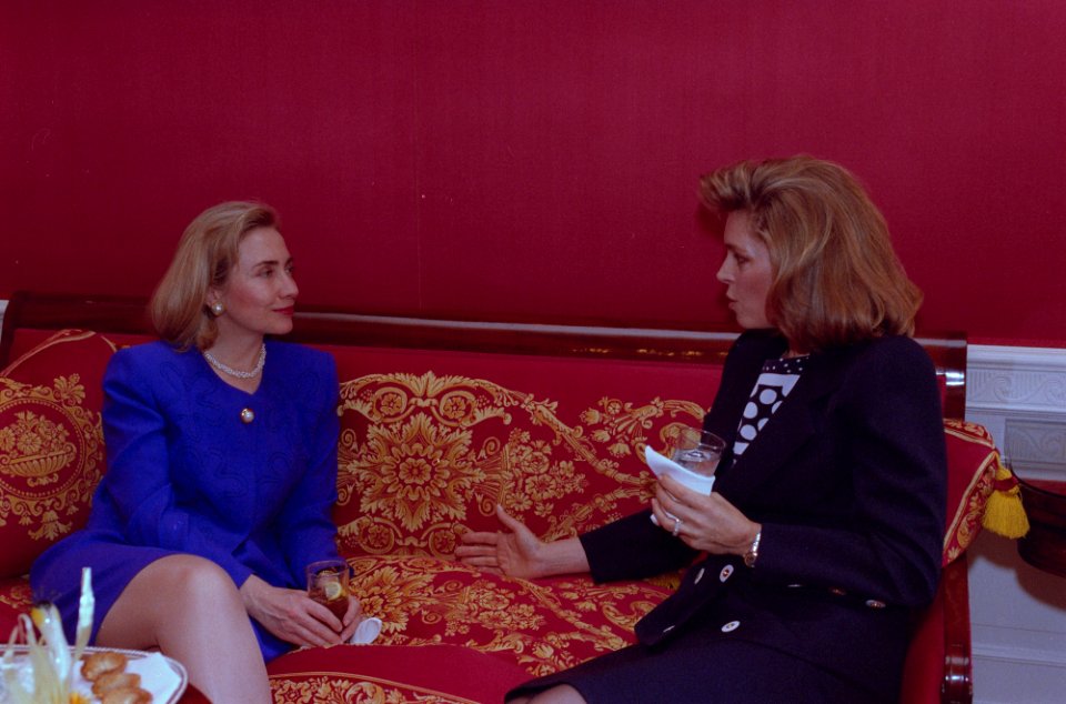 First Lady Hillary Rodham Clinton meeting with Queen Noor of Jordan (10)