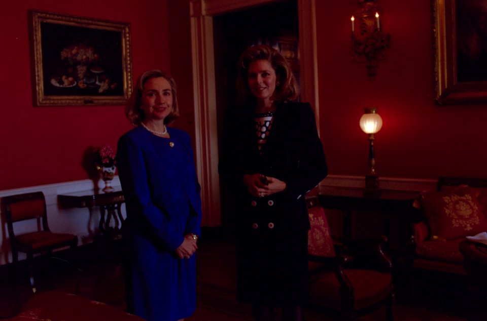 First Lady Hillary Rodham Clinton meeting with Queen Noor of Jordan (18)