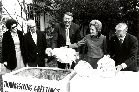 First Lady Pat Nixon receives the 24th White House Thanksgiving Turkey 1971 photo