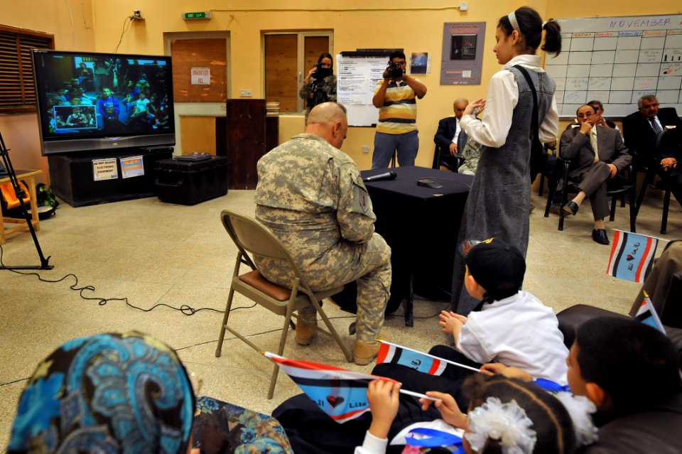 First-ever video conference between Iraqi, U.S. children DVIDS129004