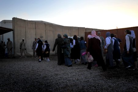 First-ever video conference between Iraqi, U.S. children DVIDS129008