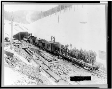 First train going through the C.M. & St. P. Pass, Bitter Root Mountains, Idaho LCCN96510275