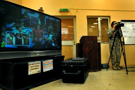 First-ever video conference between Iraqi, U.S. children DVIDS129019