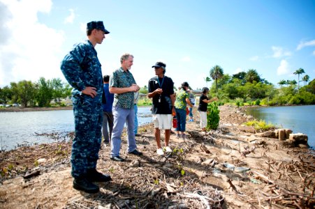 Fishpond Restoration Pearl Harbor 150513-N-WC566-082