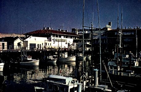 Fisherman's Grotto restaurant at Fisherman's Wharf, San Francisco, California (USA), in early 1967
