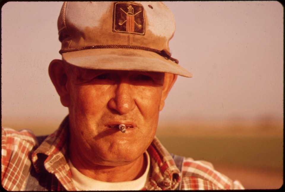 Fisherman-near-el-centro-may-1972 7152702249 o