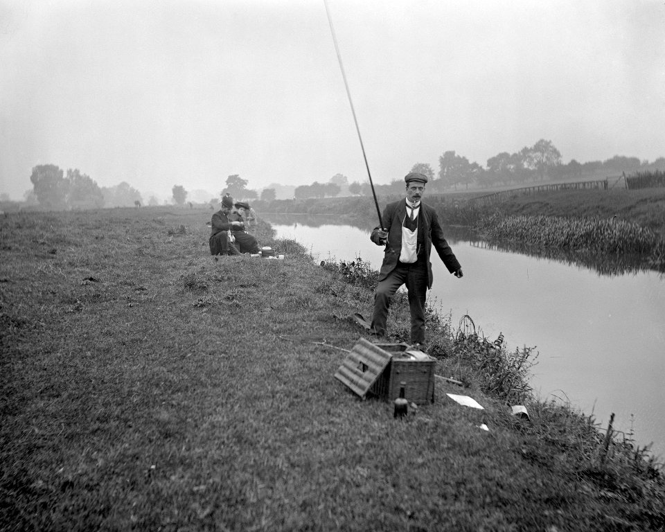 Fishing. Pegged down YORYM-S63