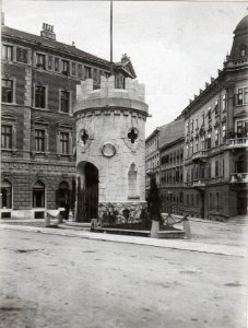 Fiume, Boreovic Platz, Kriegsdenkmal (BildID 15607095)