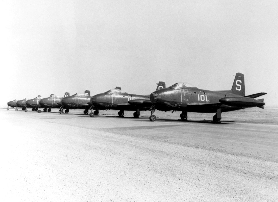 FJ-1s at 1948 Bendix Air Race