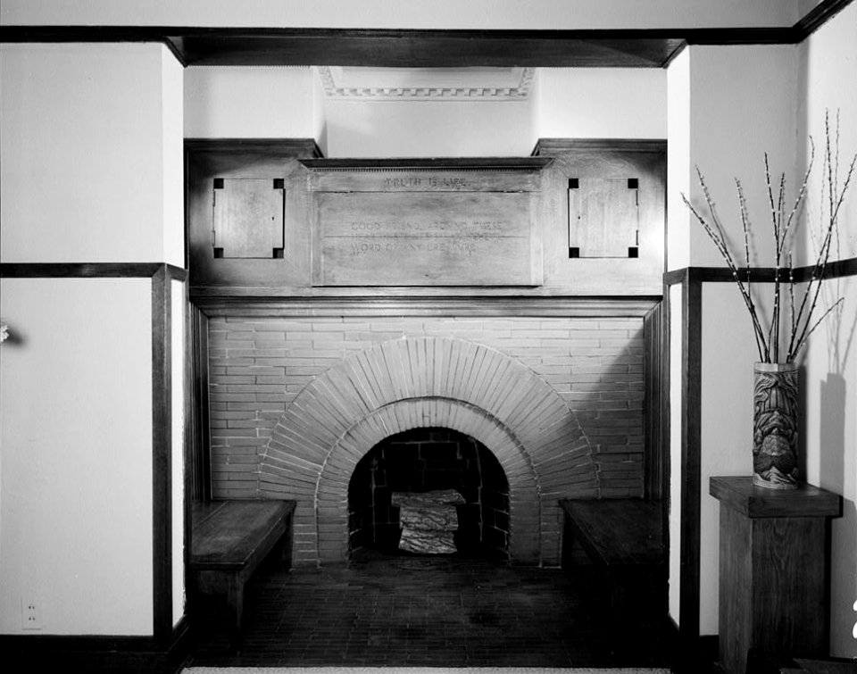 FL Wright Main House fireplace
