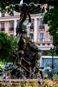 Showplace symbol fountain