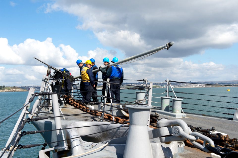 Flag Officer Sea Training-Joint Warrior 150325-N-JN664-069