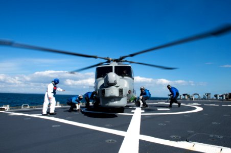 Flag Officer Sea Training-Joint Warrior 150325-N-JN664-137