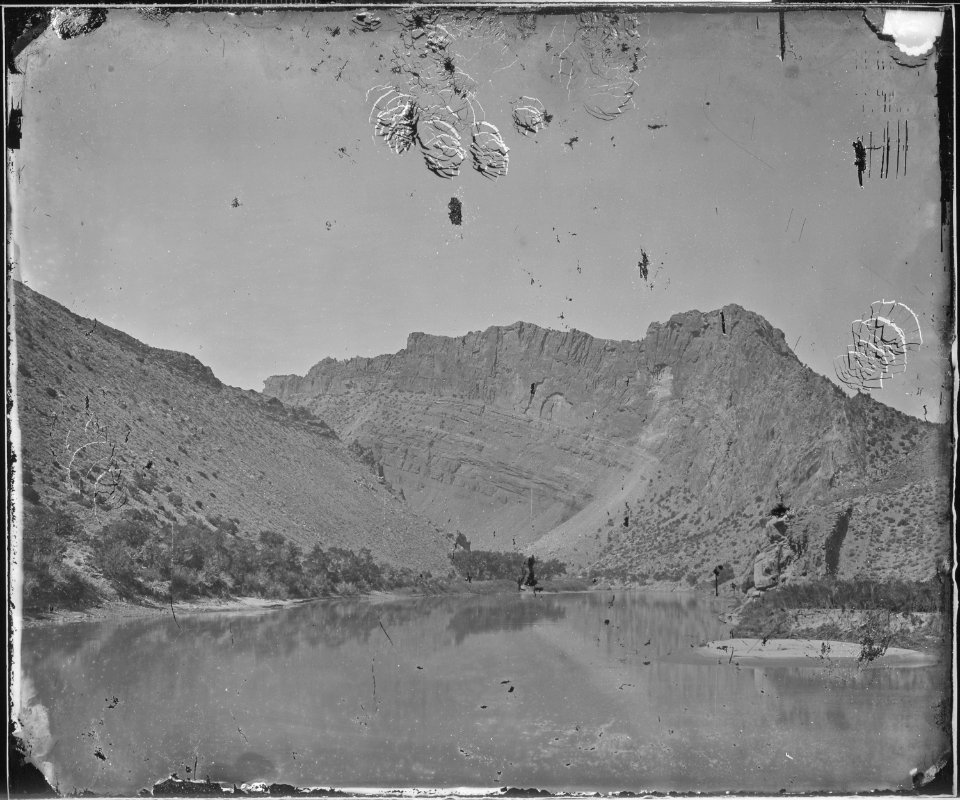 Flaming Gorge. Green River, Wyoming - NARA - 519466
