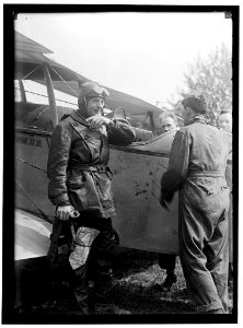FLEET, R.H., MAJOR, U.S.A. AVIATOR. AIR MAIL LCCN2016869169