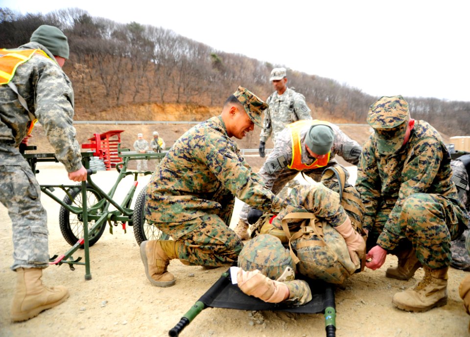 Fleet Antiterrorism Security Team Pacific participates in Army mass casualty exercise 120305-N-SD300-175