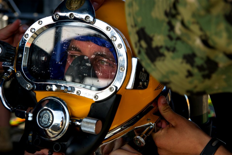 Fleet Readiness Training Program 130618-N-YD328-112