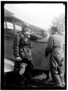 FLEET, R.H., MAJOR, U.S.A. AVIATOR. AIR MAIL LCCN2016869169