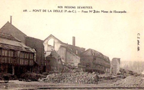 Flers-en-Escrebieux - Fosse n° 3 des mines de l'Escarpelle (A)