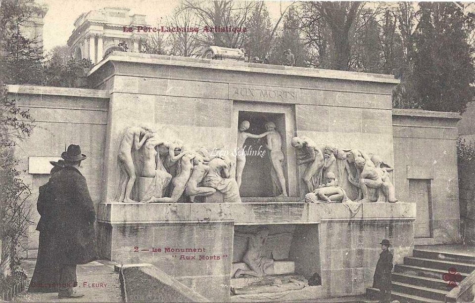 Fleury - Le Père Lachaise historique - 002 - Monument aux morts