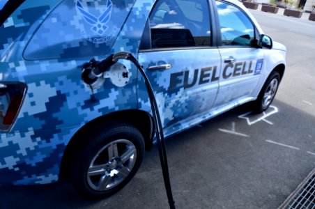 Flickr - Official U.S. Navy Imagery - A fuel cell car refuels.