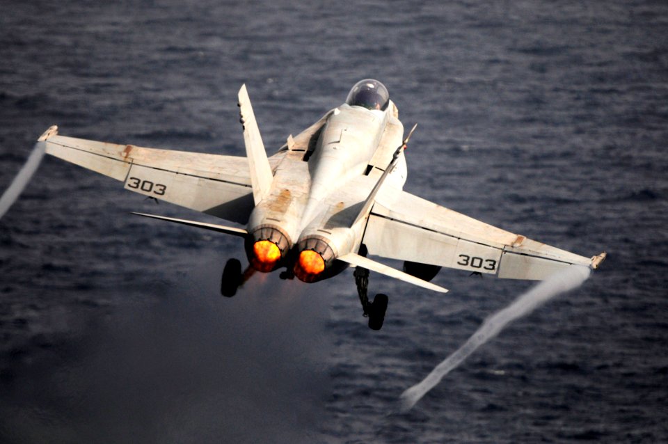 Flickr - Official U.S. Navy Imagery - A jet launches from the flight deck of USS Abraham Lincoln. (3)
