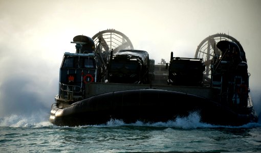 Flickr - Official U.S. Navy Imagery - A Landing Craft Utility approaches USS Pearl Harbor. (2)