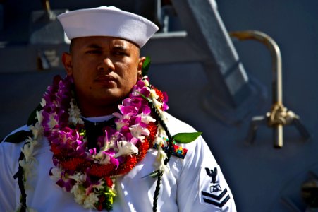 Flickr - Official U.S. Navy Imagery - A Sailor aboard USS O'Kane mans the rails as the ship departs Joint Base Pearl Harbor-Hickam.
