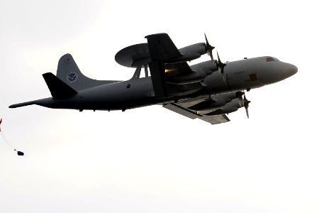 Flickr - Official U.S. Navy Imagery - A P-3 Orion air drops a sealed capsule.