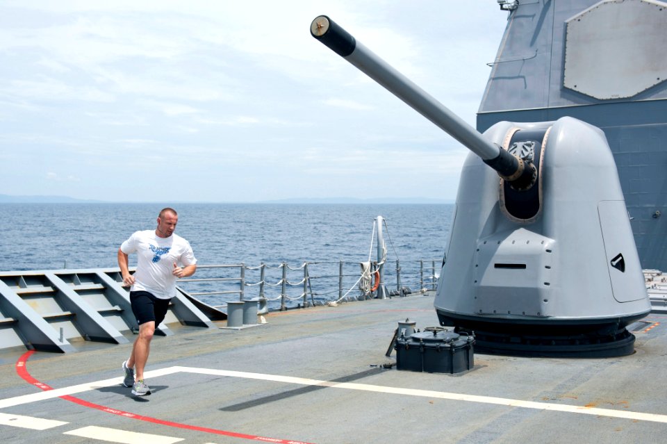 Flickr - Official U.S. Navy Imagery - A Sailor exercise aboard USS Cowpens.