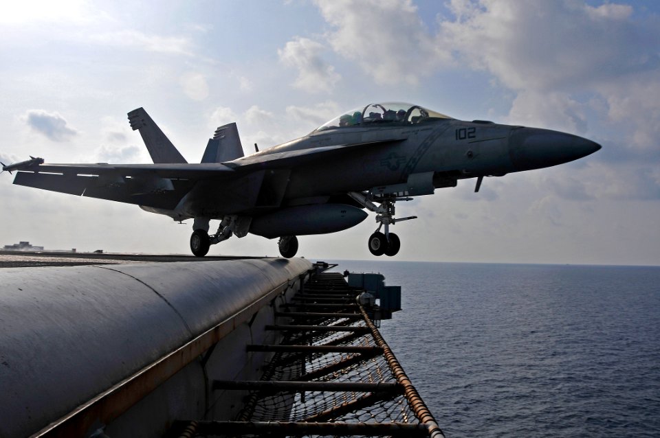 Flickr - Official U.S. Navy Imagery - An F-A-18F launches from USS George Washington.