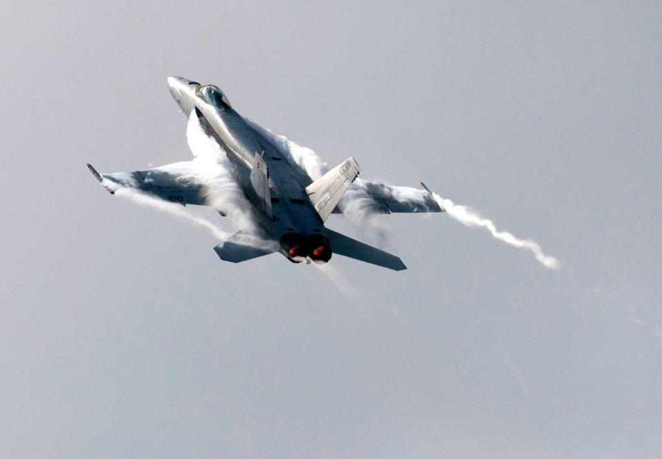 Flickr - Official U.S. Navy Imagery - Aircraft manuevers during an airpower deomonstration. (4)