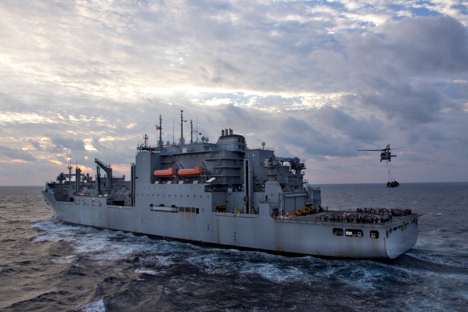 Flickr - Official U.S. Navy Imagery - An MH-60S carries supplies from USNS Amelia Earhart